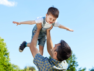 40 frases de feliz aniversário para tio do pavê e do coração