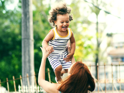 40 frases de aniversário de mãe para filho que revelam amor incondicional